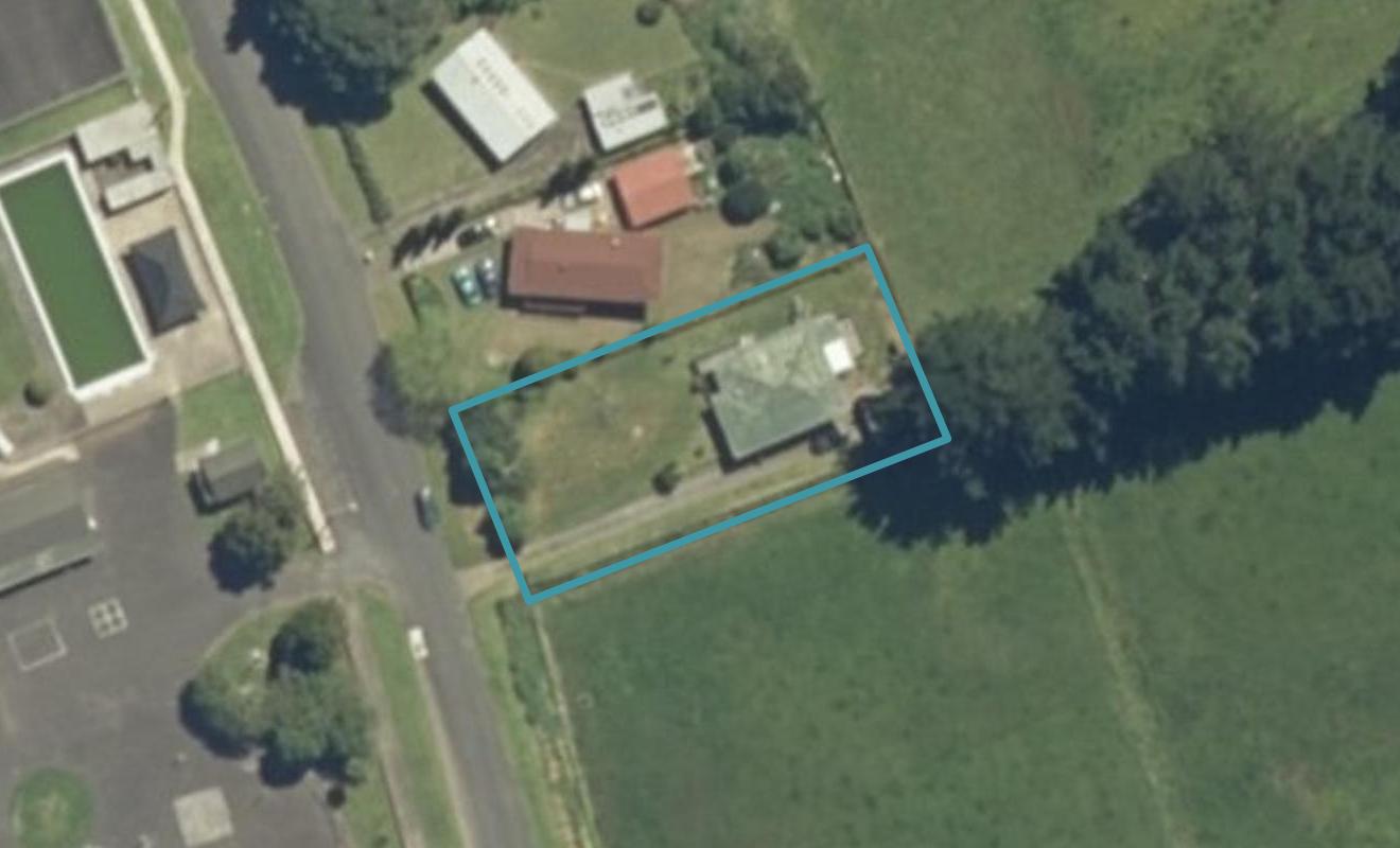 12 McGowan Avenue, Kerepehi, Paeroa - Carousel 1