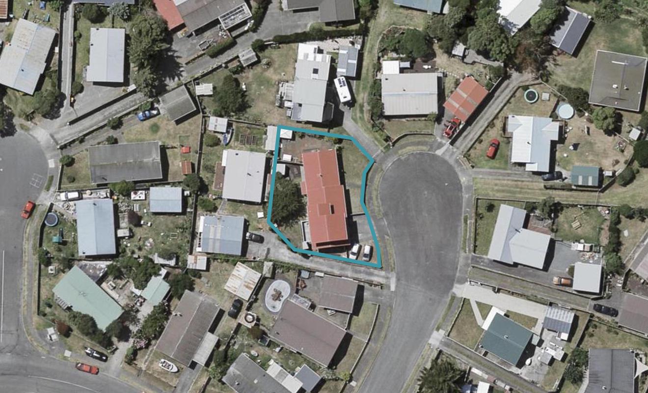 3 Hewson Crescent, Otaki Beach, Otaki - Carousel 1