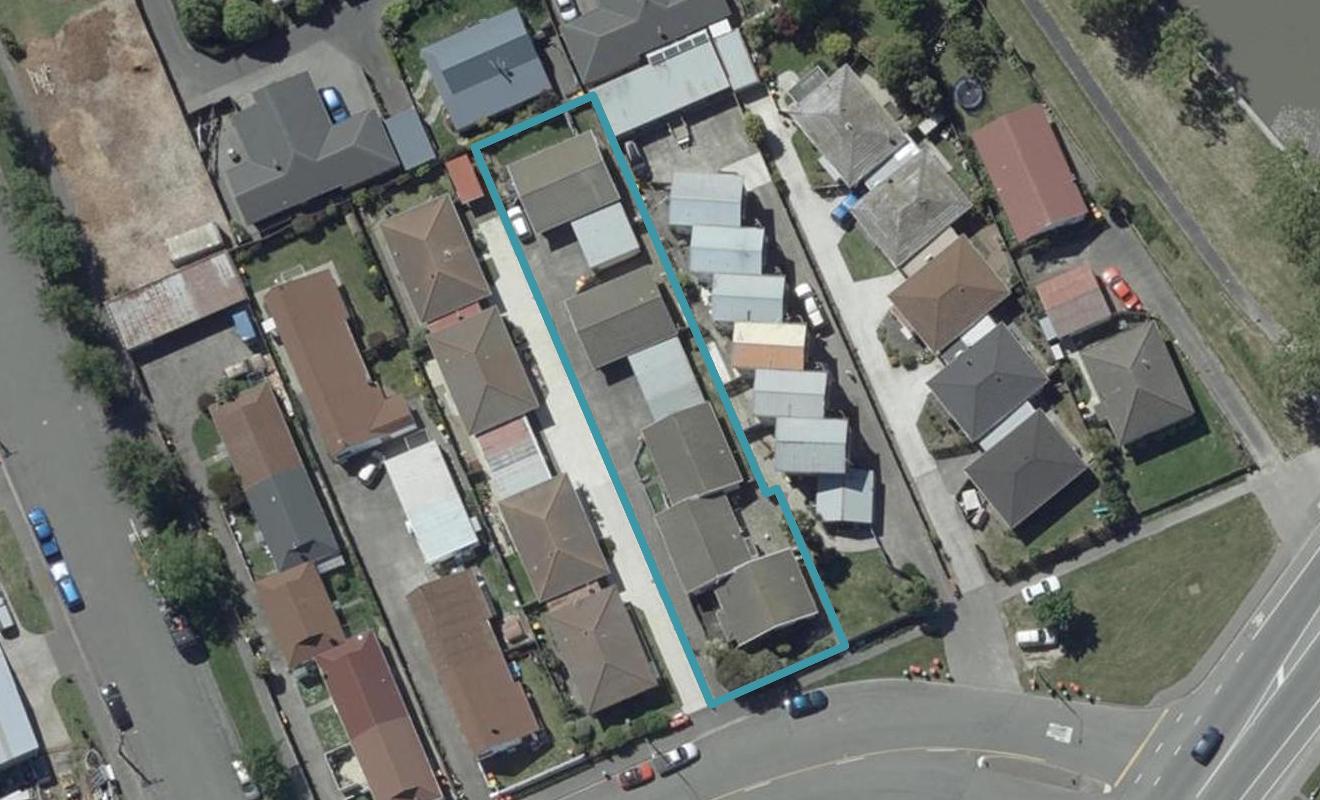 5/10 Lane Street, Woolston, Christchurch - Carousel 1