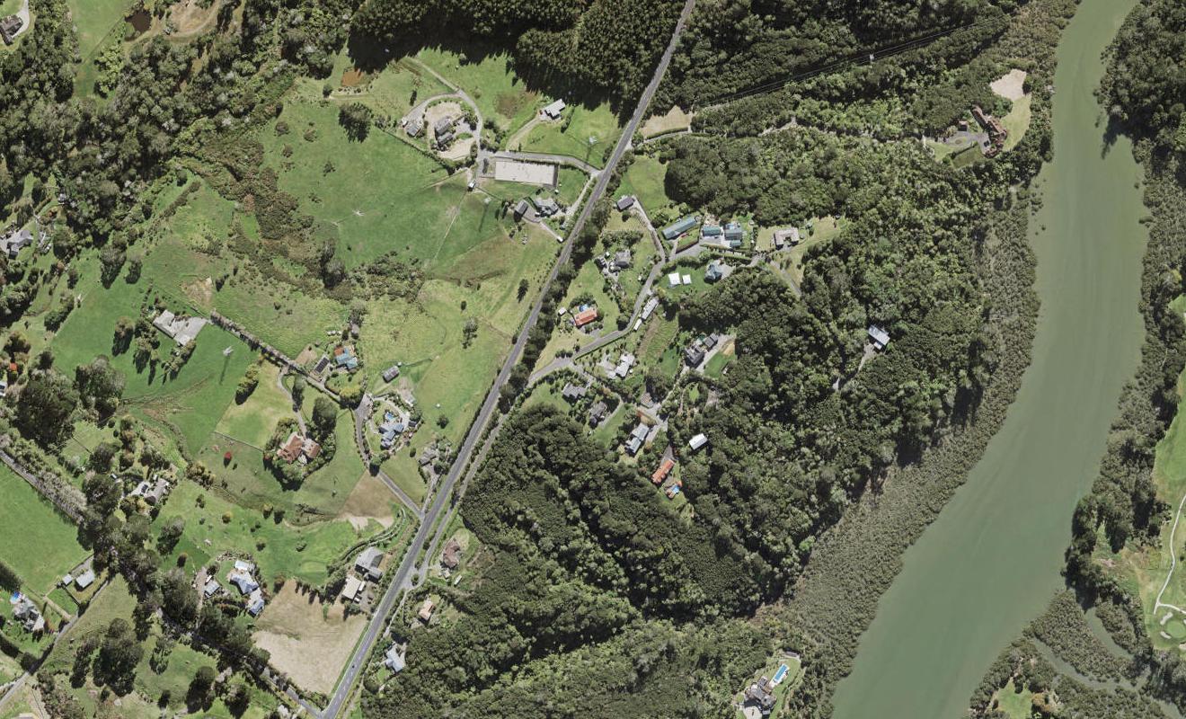 225 Paremoremo Road, Lucas Heights, Auckland - Carousel 1