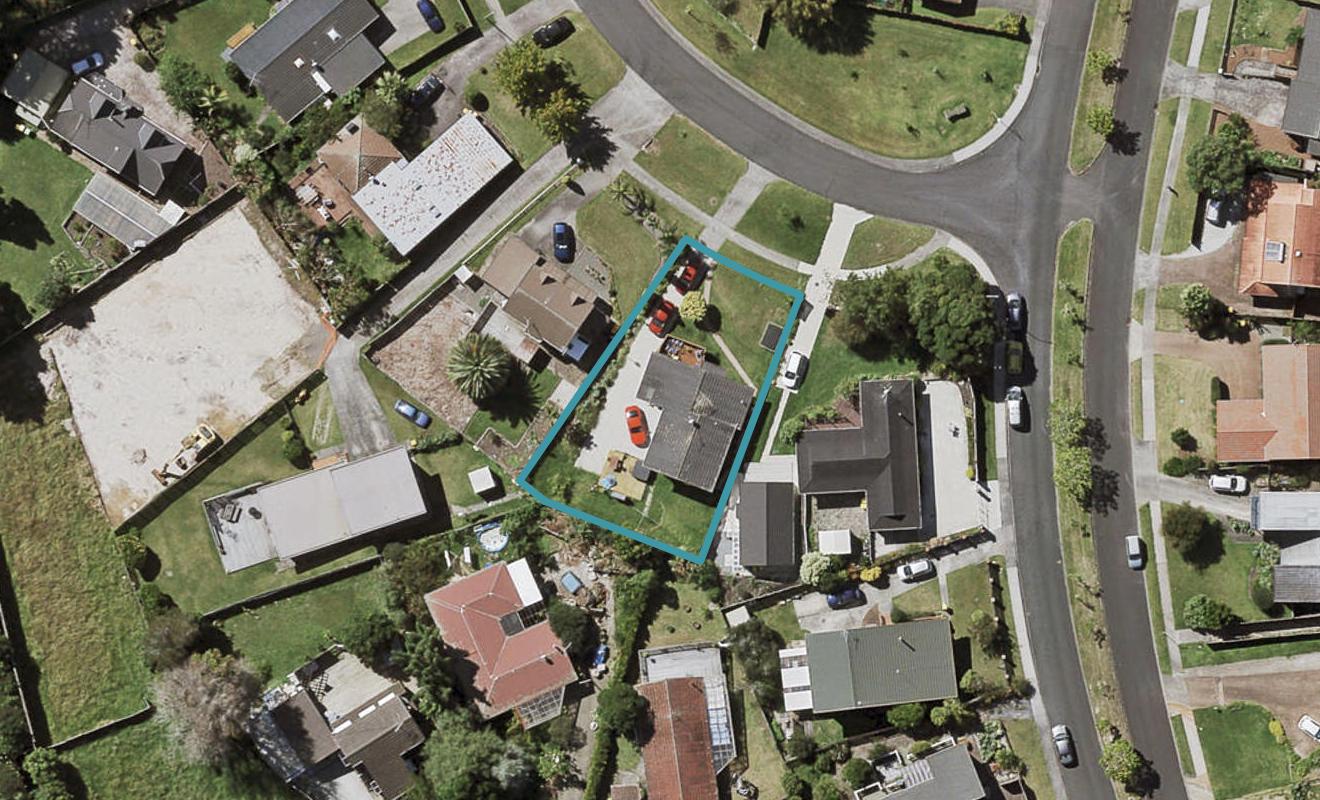 4 Baltimore Place, Forrest Hill, Auckland - Carousel 1