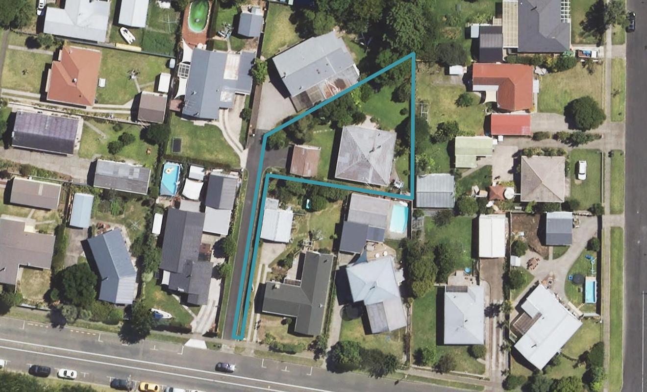 303 Stout Street, Riverdale, Gisborne - Carousel 1