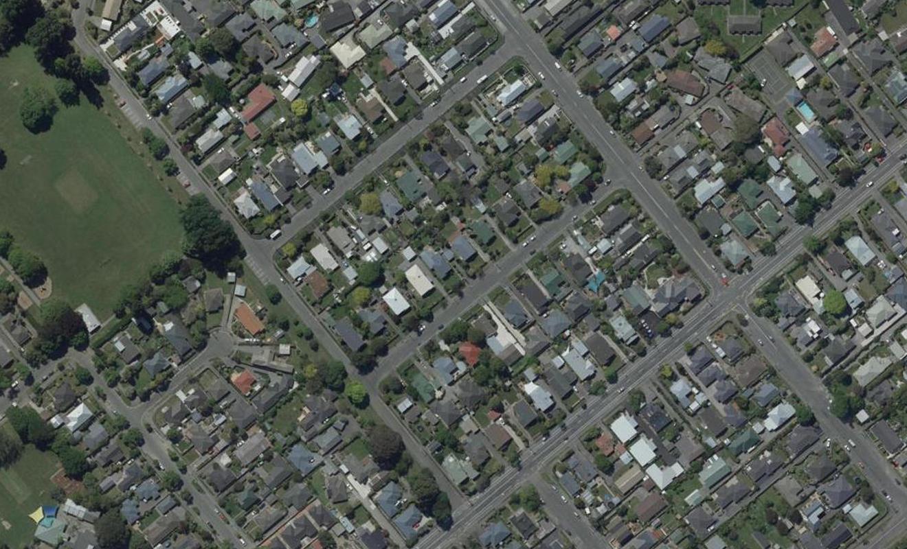 9 Cardiff Avenue, Somerfield, Christchurch - Carousel 1