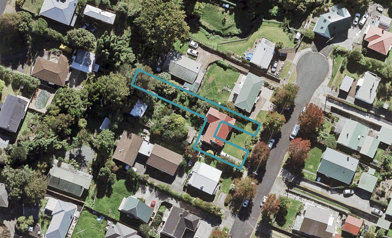 2/18 Pine Street, New Lynn, Auckland - Carousel 1