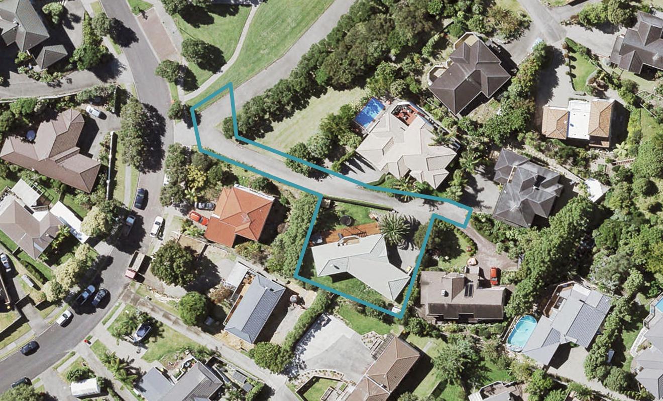 55 Langana Avenue, Browns Bay, Auckland - Carousel 1