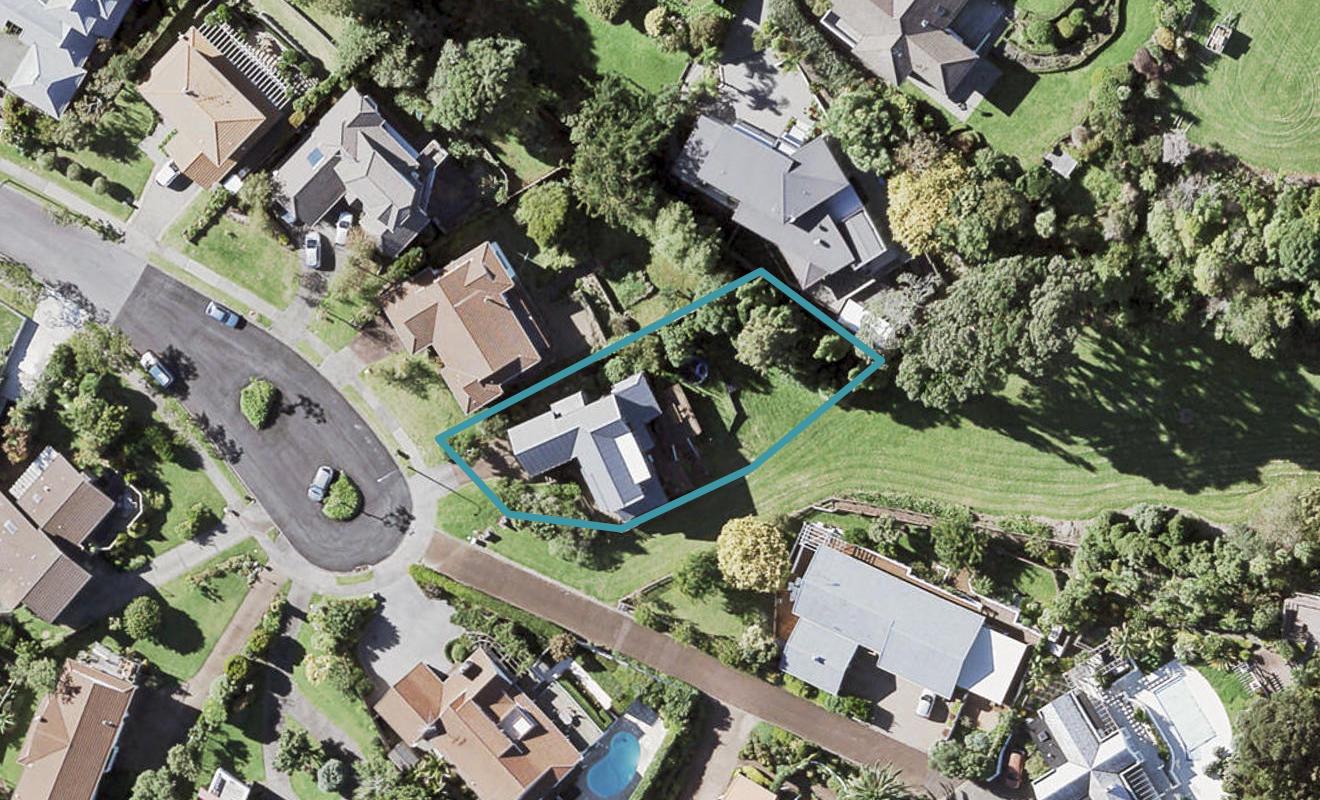 12 Jolyn Place, Cockle Bay, Auckland - Carousel 1