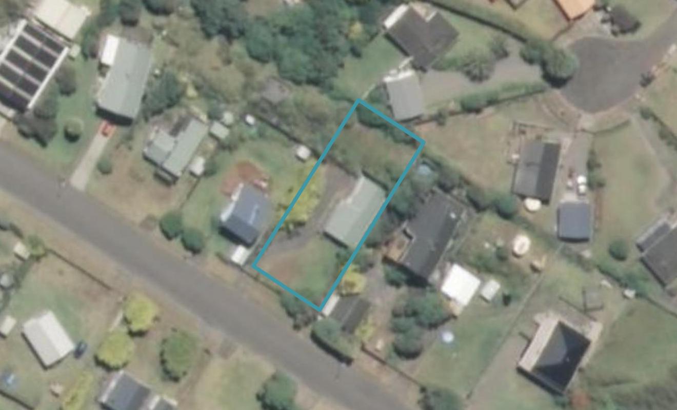 15 James Street, Waikawa beach, Manakau - Carousel 1