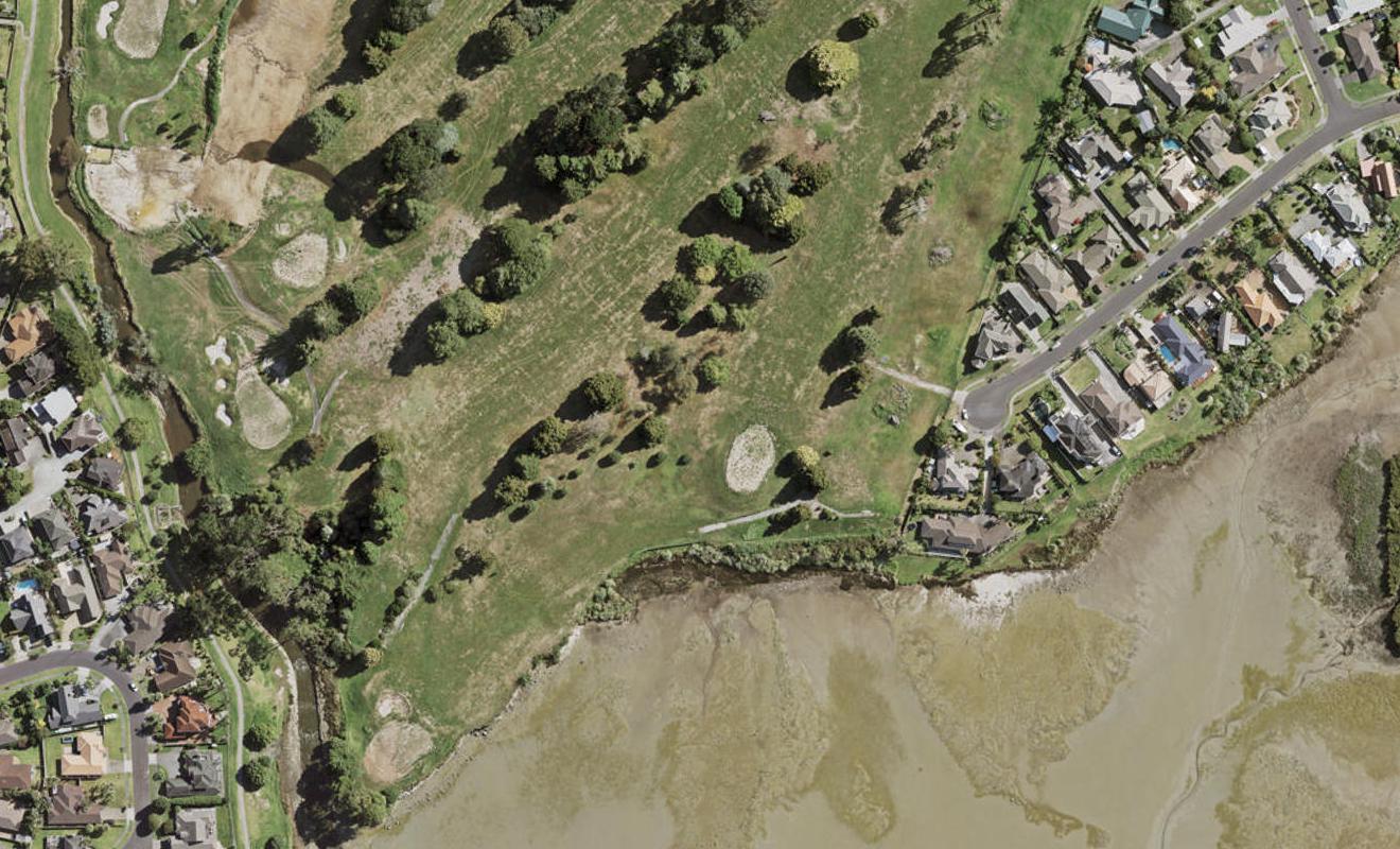 111 Waituarua Drive, Takanini, Auckland - Carousel 1