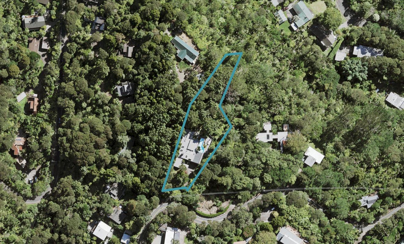 79 Scenic Drive, Titirangi, Auckland - Carousel 1