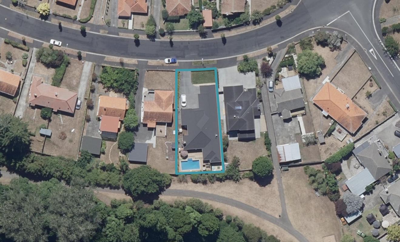 70 Jellicoe Drive, Hamilton East, Hamilton - Carousel 1