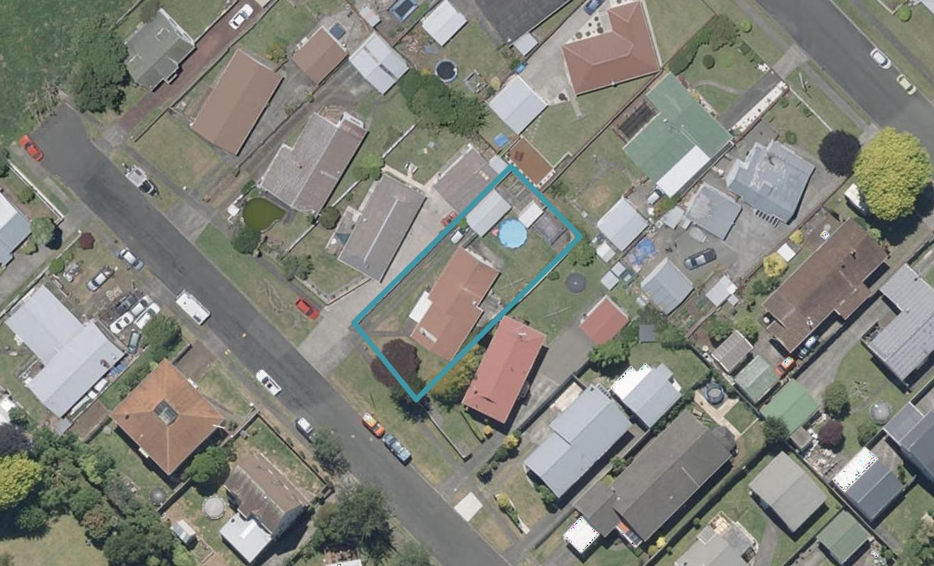 36 Hereford Street, Springvale, Whanganui - Carousel 1