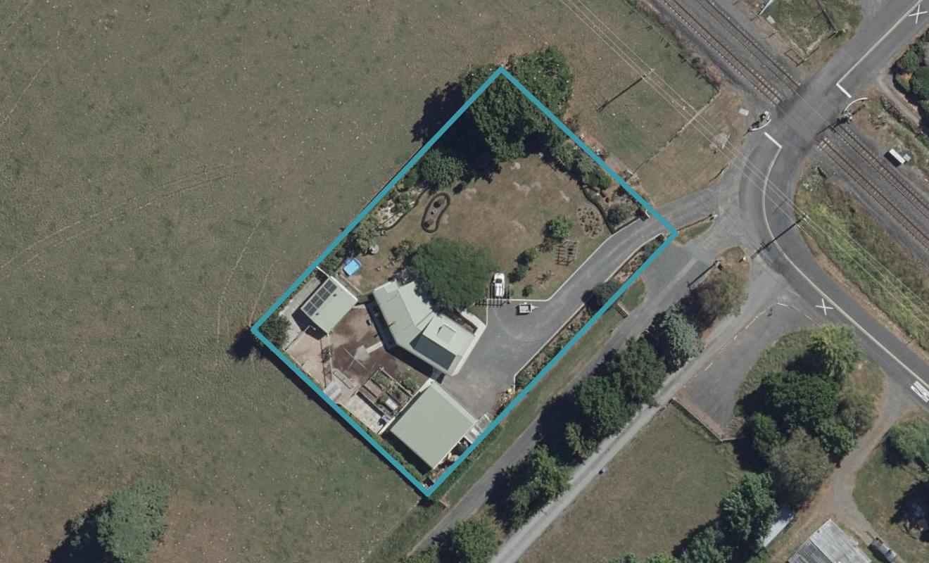 10 Park Road, Hamilton - Carousel 1