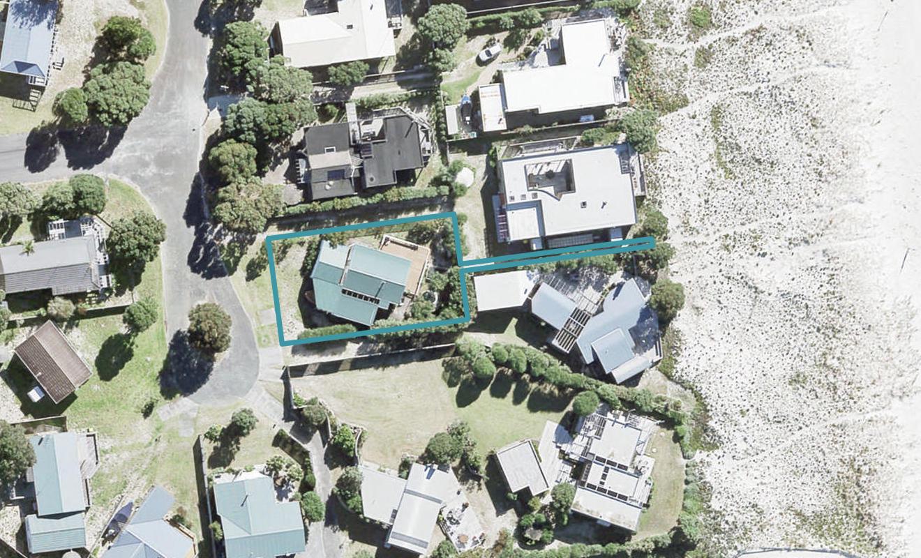 18 Esme Grove, Warkworth - Carousel 1