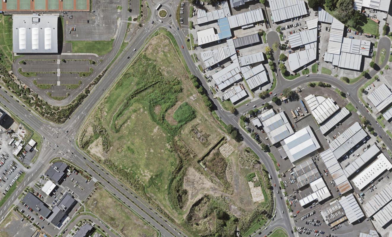 13 Whareponga Lane, St Johns, Auckland - Carousel 1