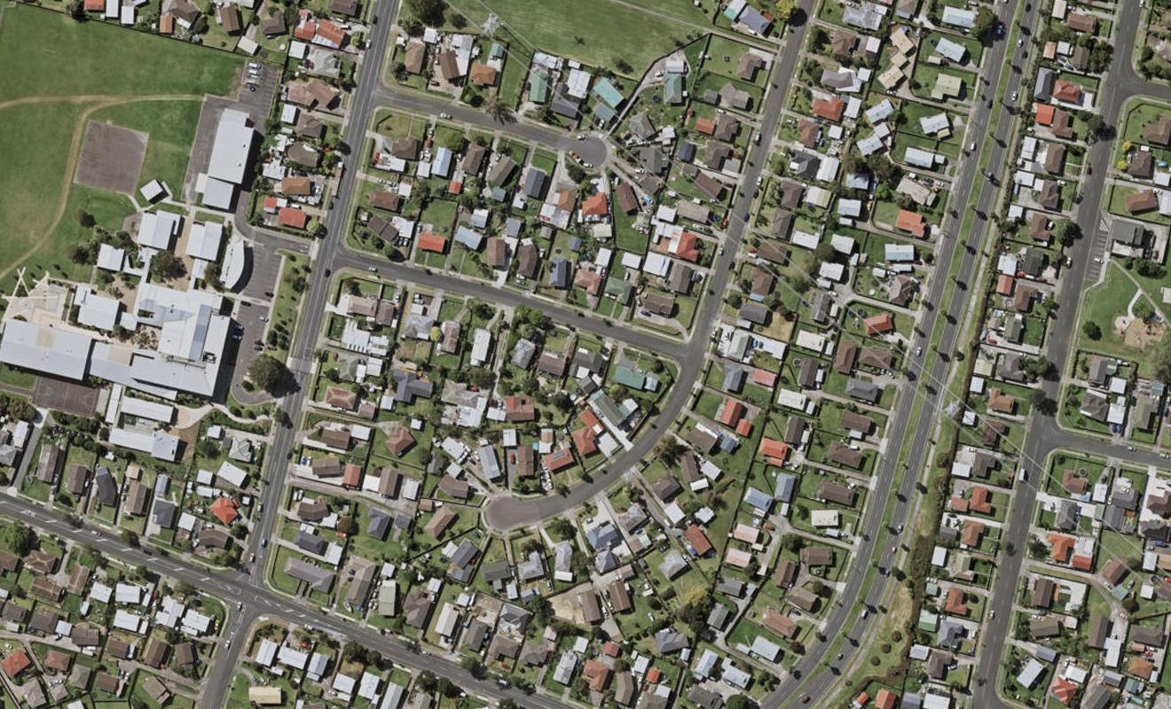 19 Maytime Street, Clover Park, Auckland - Carousel 1