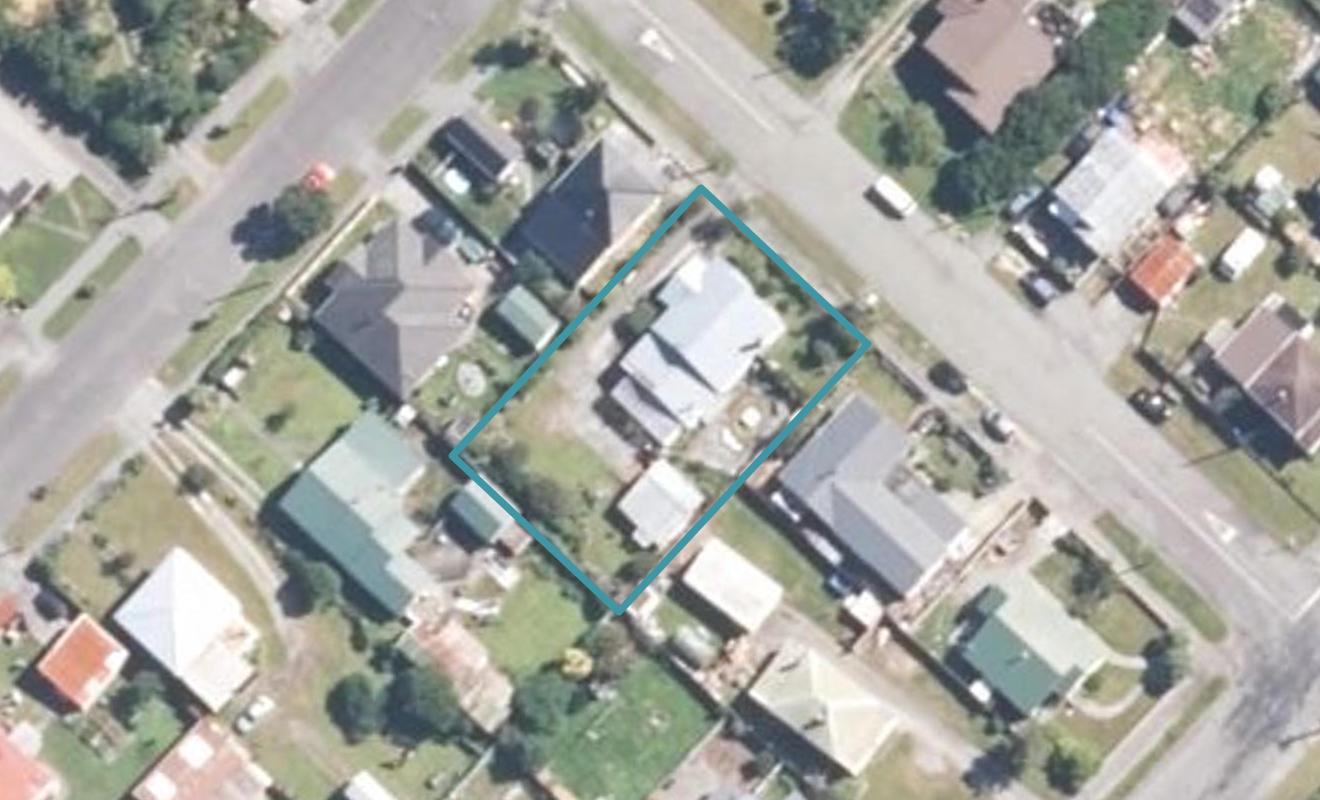 10 Coakley Street, Blaketown, Greymouth - Carousel 1