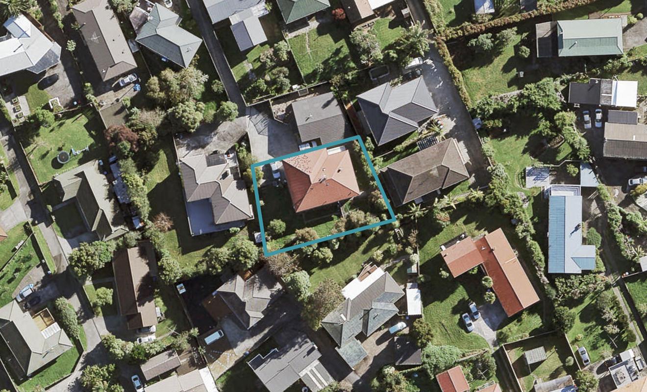 22 Westminster Street, New Windsor, Auckland - Carousel 1