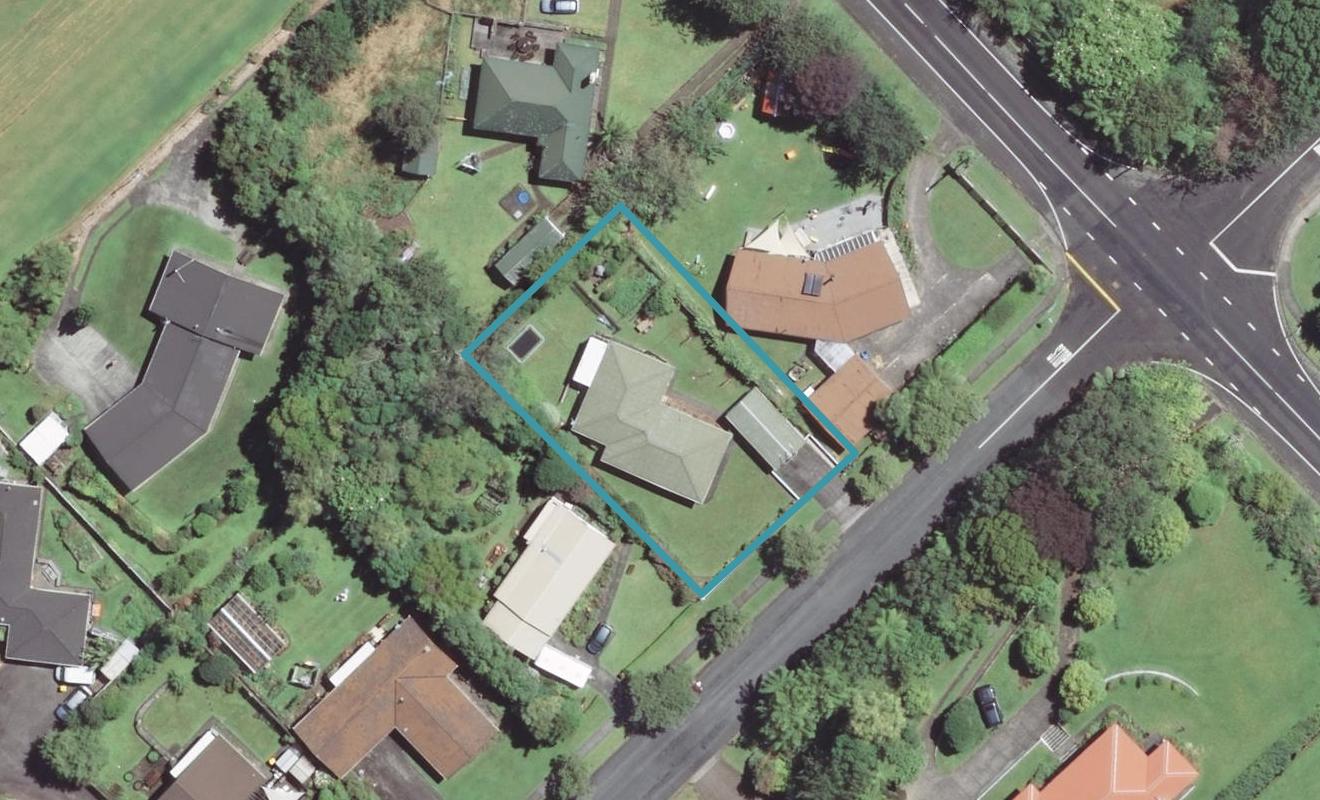 4 Hickford Place, Okato, Okato - Carousel 1
