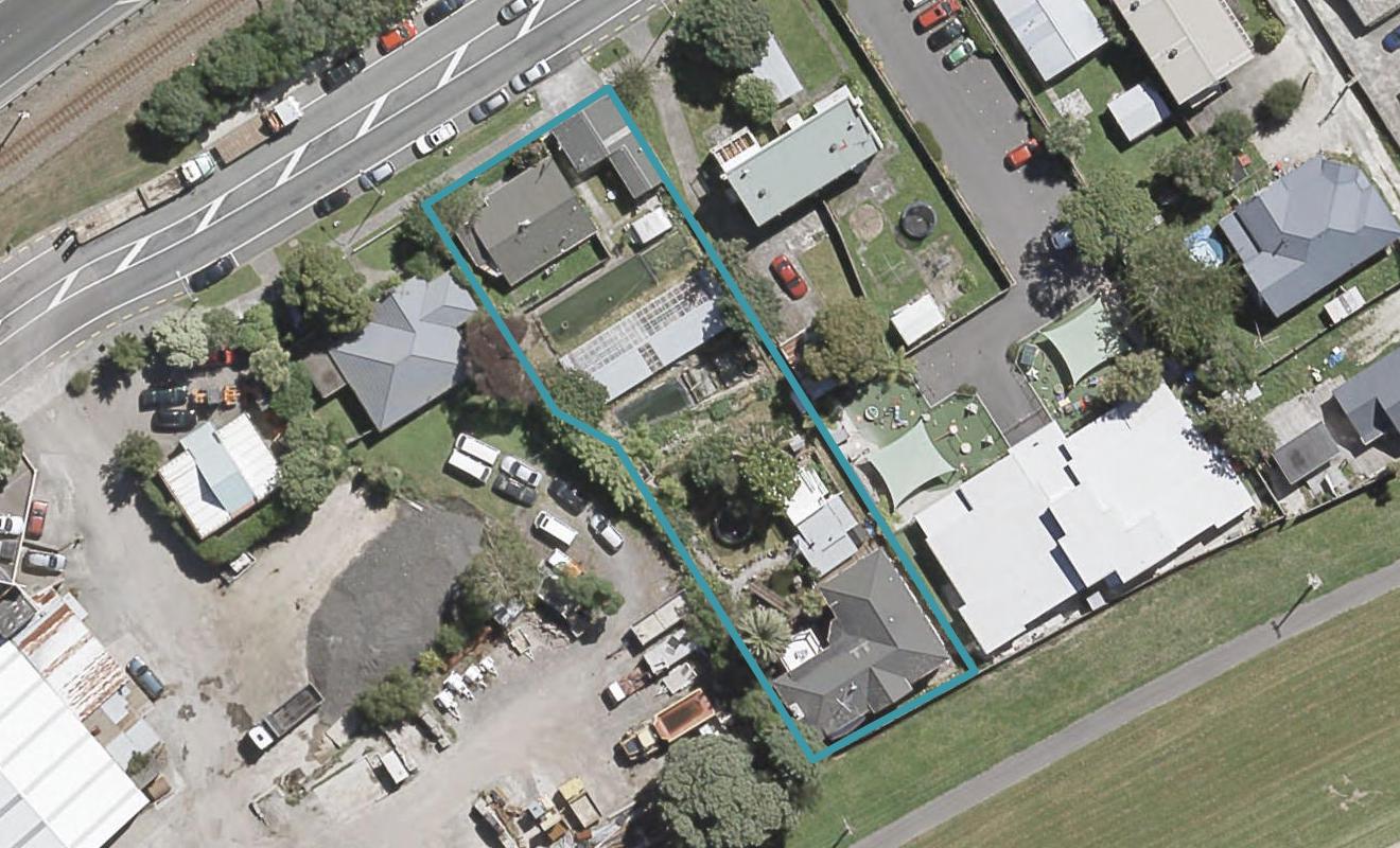 80 Pharazyn Street, Melling, Lower Hutt - Carousel 1