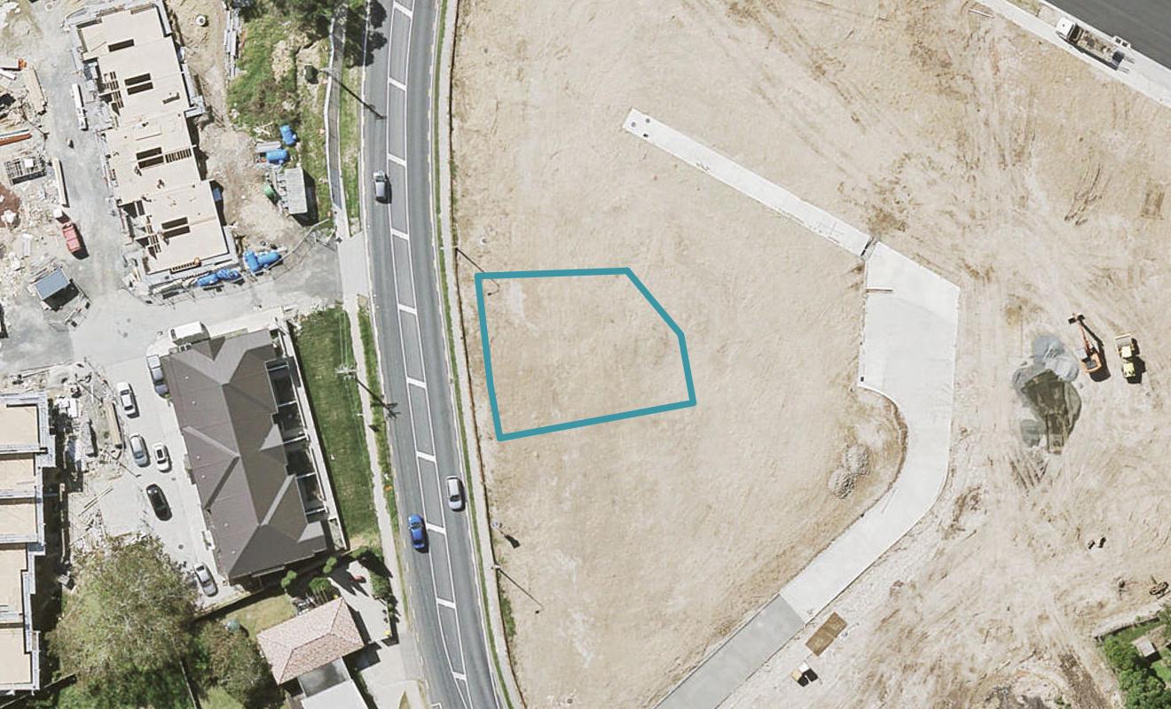 131 McClymonts Road, Oteha, Auckland - Carousel 1