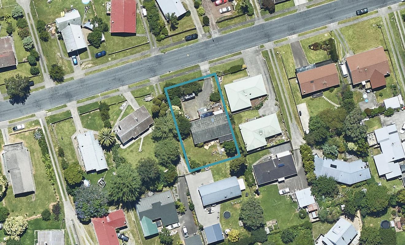 15 Corinna Street, Welcome Bay, Tauranga - Carousel 1