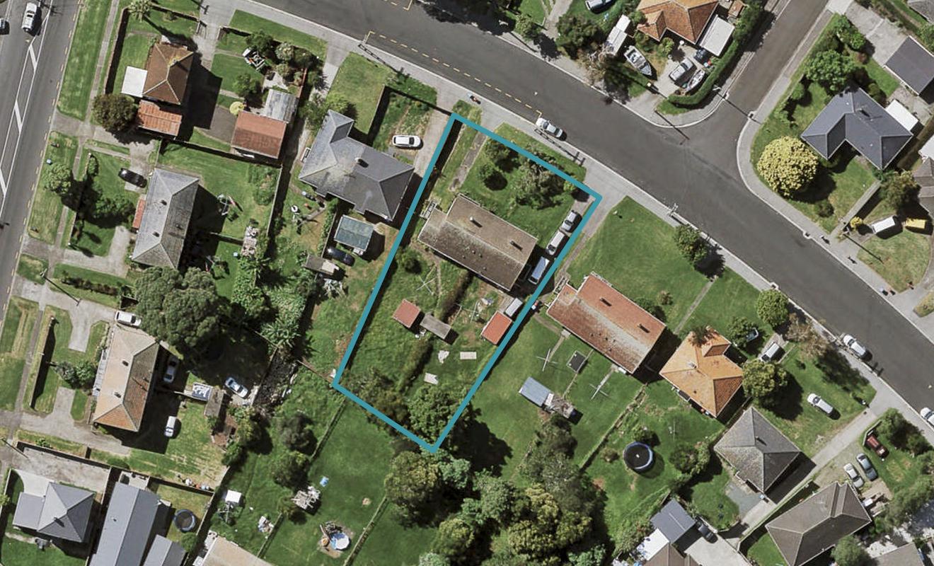 75 Court Crescent, Panmure, Auckland - Carousel 1