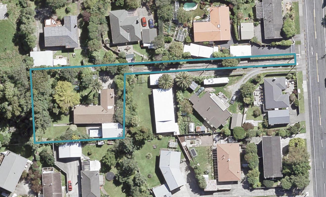 410 Stokes Valley Road, Stokes Valley, Lower Hutt - Carousel 1