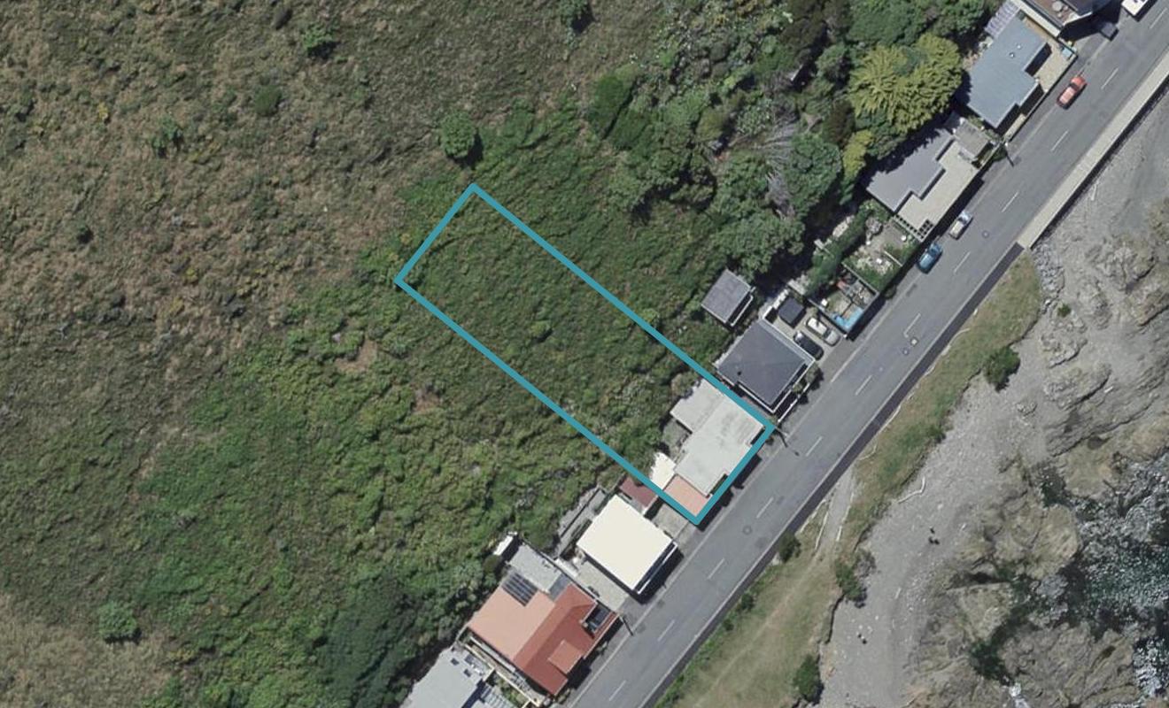120 Owhiro Bay Parade, Owhiro Bay, Wellington - Carousel 1