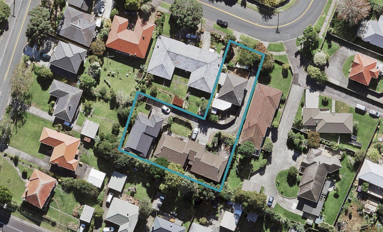 4/37 Lynwood Road, New Lynn, Auckland - Carousel 1