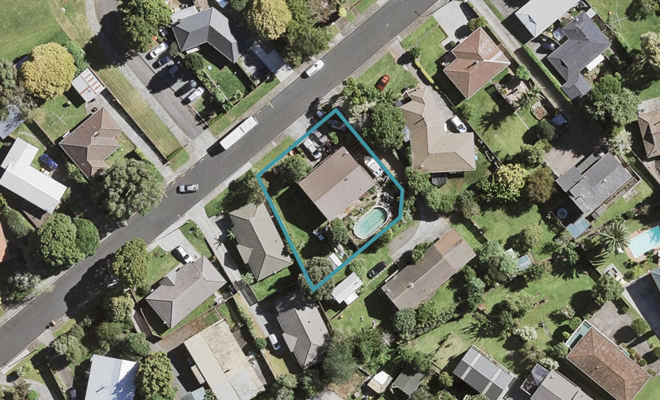 13 Mack Place, Red Hill, Papakura - Carousel 1