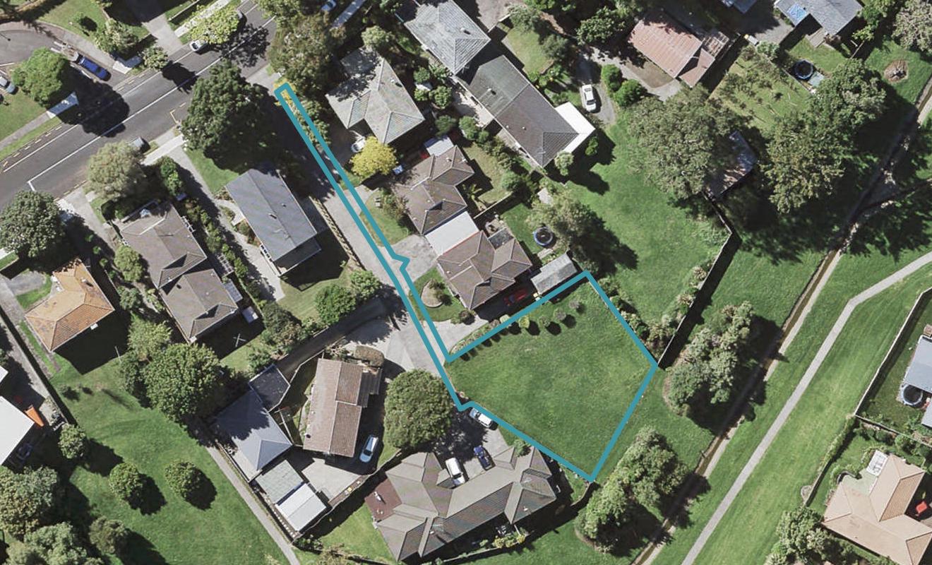50D Mirrabooka Avenue, Botany Downs, Auckland - Carousel 1