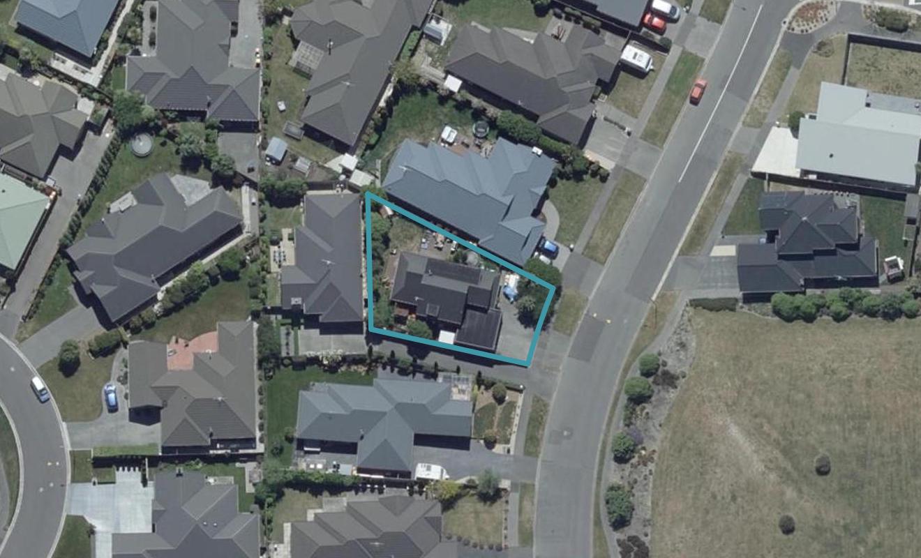 18 Bottle Lake Drive, Parklands, Christchurch - Carousel 1