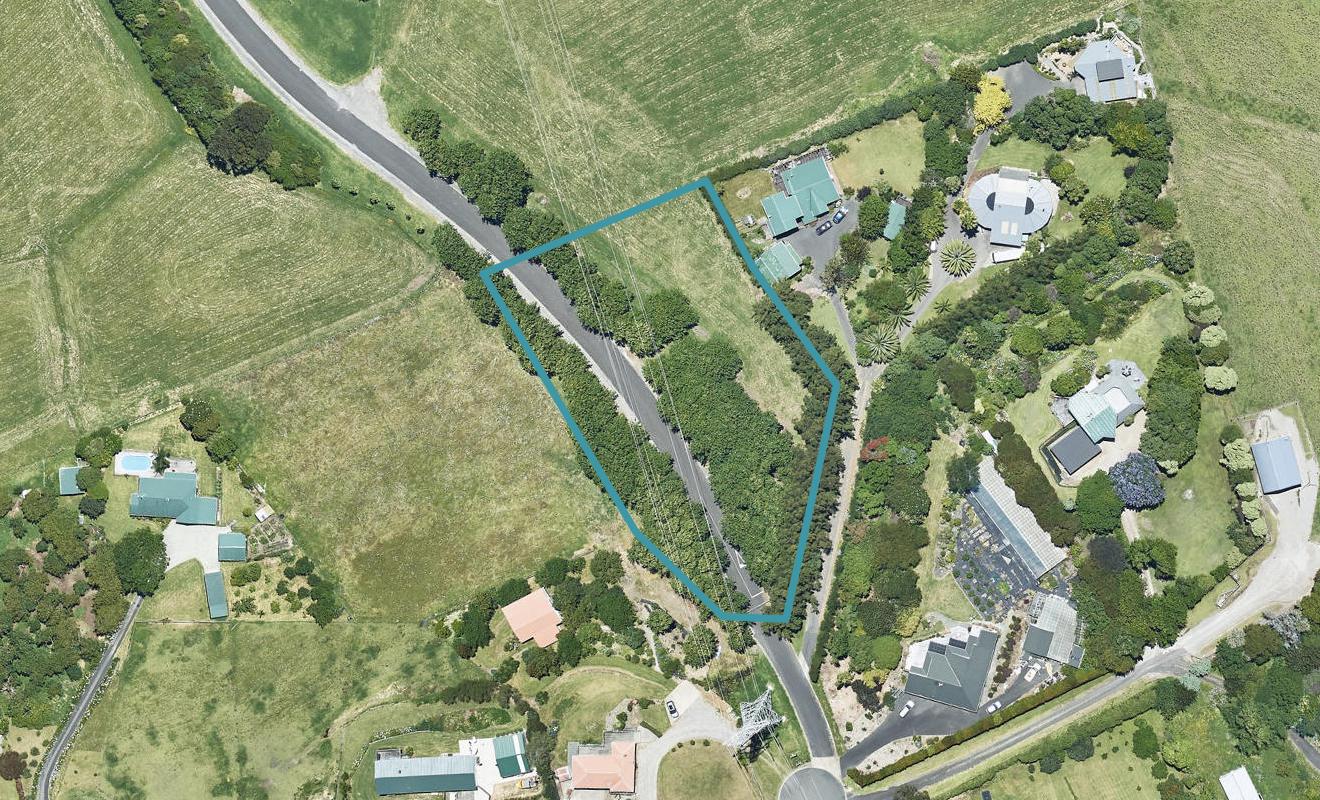 194 Wade Place, WELCOME BAY, TAURANGA - Carousel 1