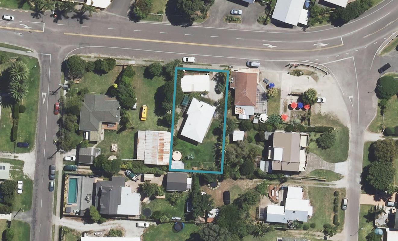 6 Oneroa Road, Wainui, Gisborne - Carousel 1