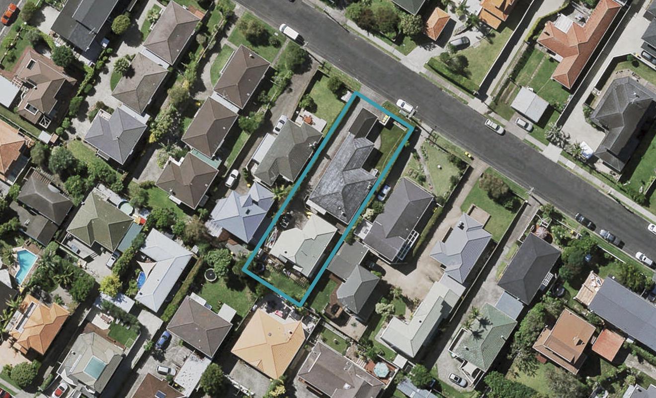 2/8 Walter Street, Hauraki, Auckland - Carousel 1