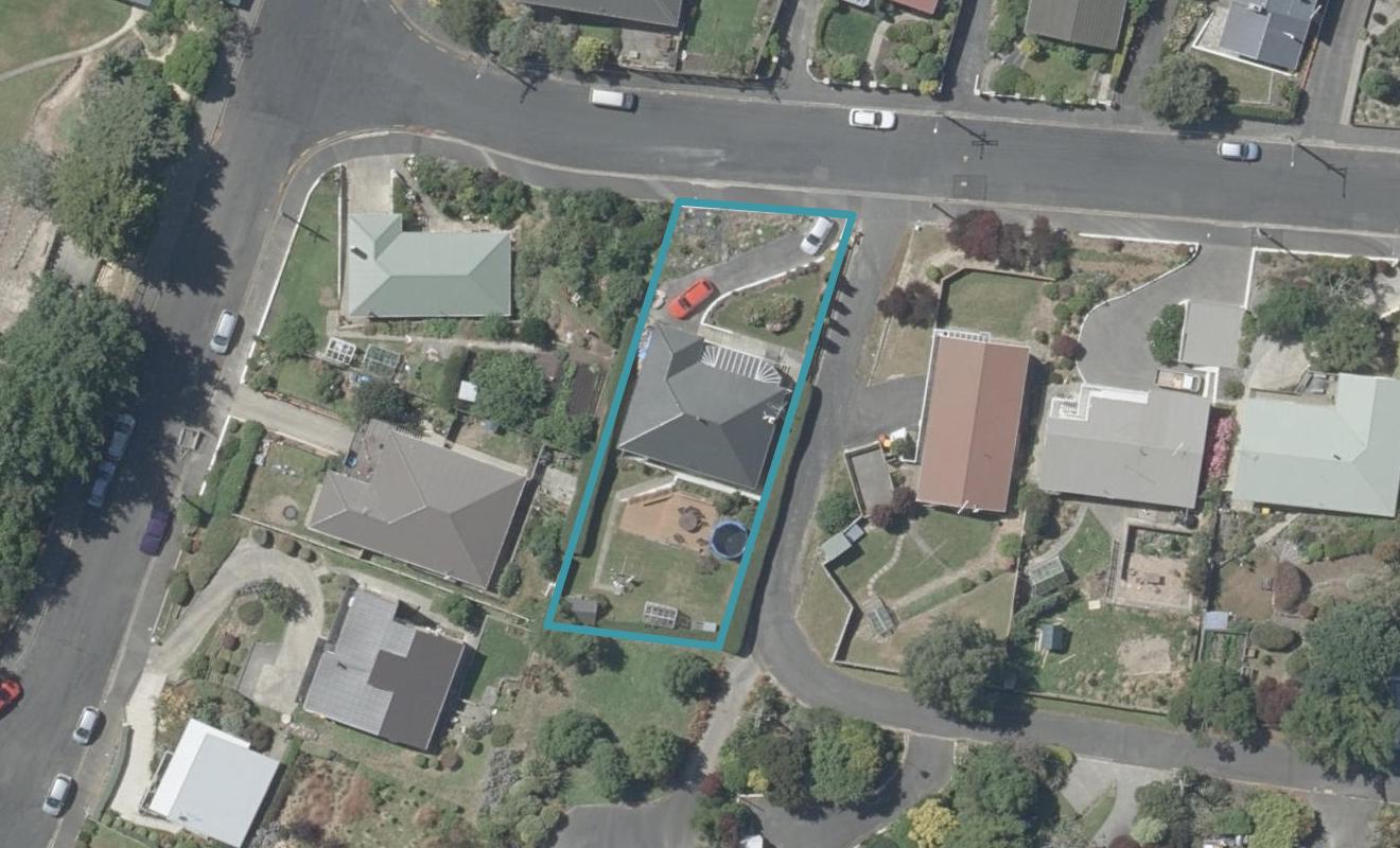 4 Leary Street, Kenmure, Dunedin - Carousel 1