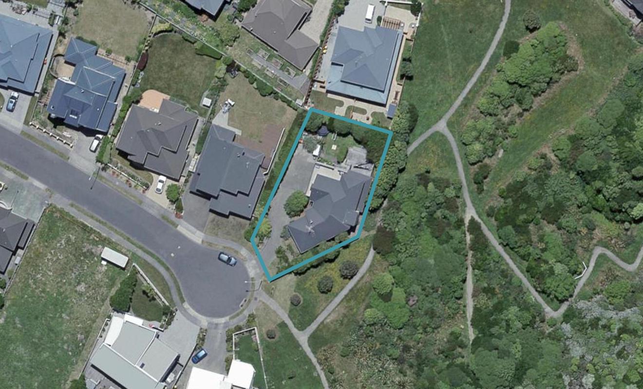 17 Neston Grove, Churton Park, Wellington - Carousel 1