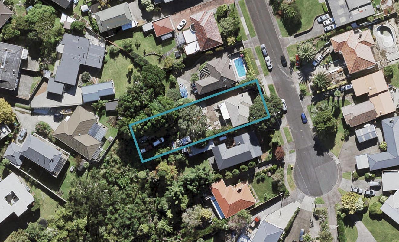 53 Covil Avenue, Te Atatu South, Auckland - Carousel 1