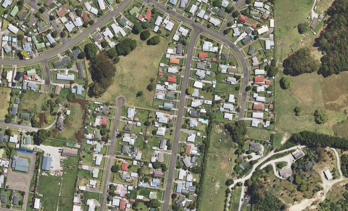 16 Newton Street, Outer Kaiti, Gisborne - Carousel 1