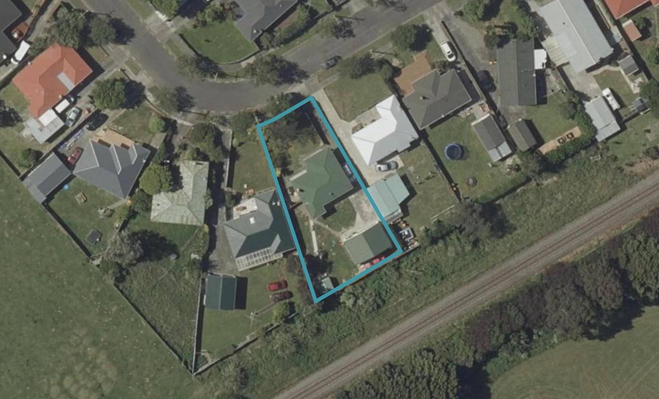 49 Tararua Terrace, Cloverlea, Palmerston North - Carousel 1