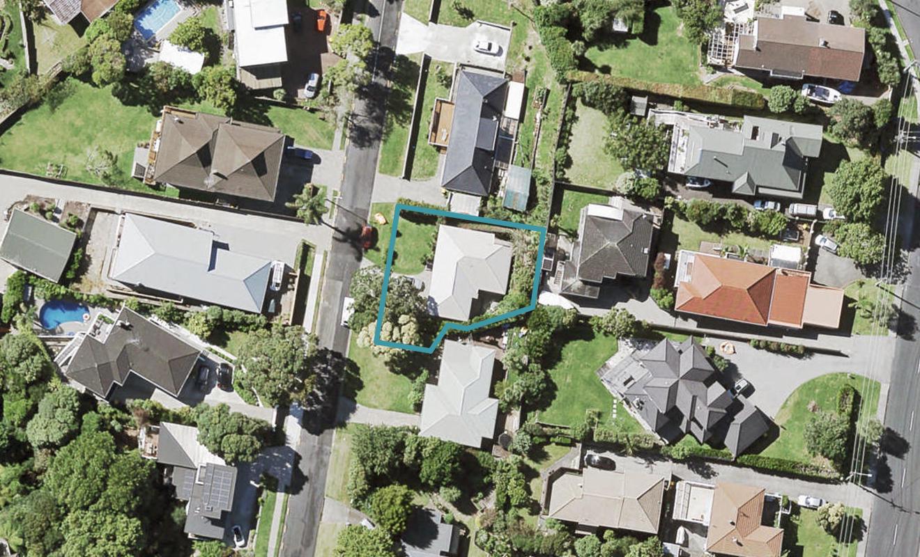14 Evelyn Road, Cockle Bay, Auckland - Carousel 1