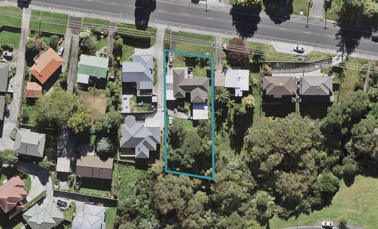 107 Triangle Road, Massey, Auckland - Carousel 1