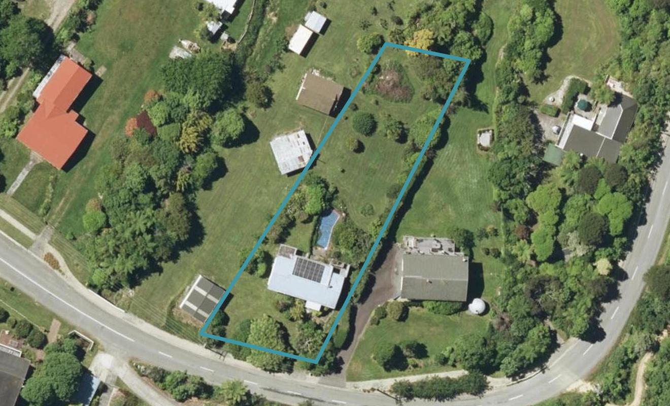 2331 Queen Charlotte Drive, Ngakuta Bay - Carousel 1