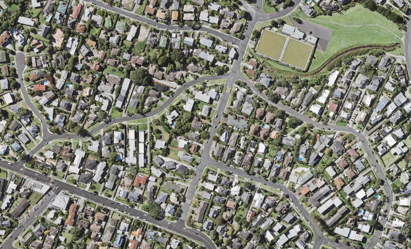 12 Seaview Road, Milford, Auckland - Carousel 1