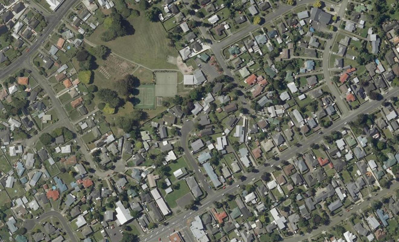10 Panako Place, Awapuni, Palmerston North - Carousel 1
