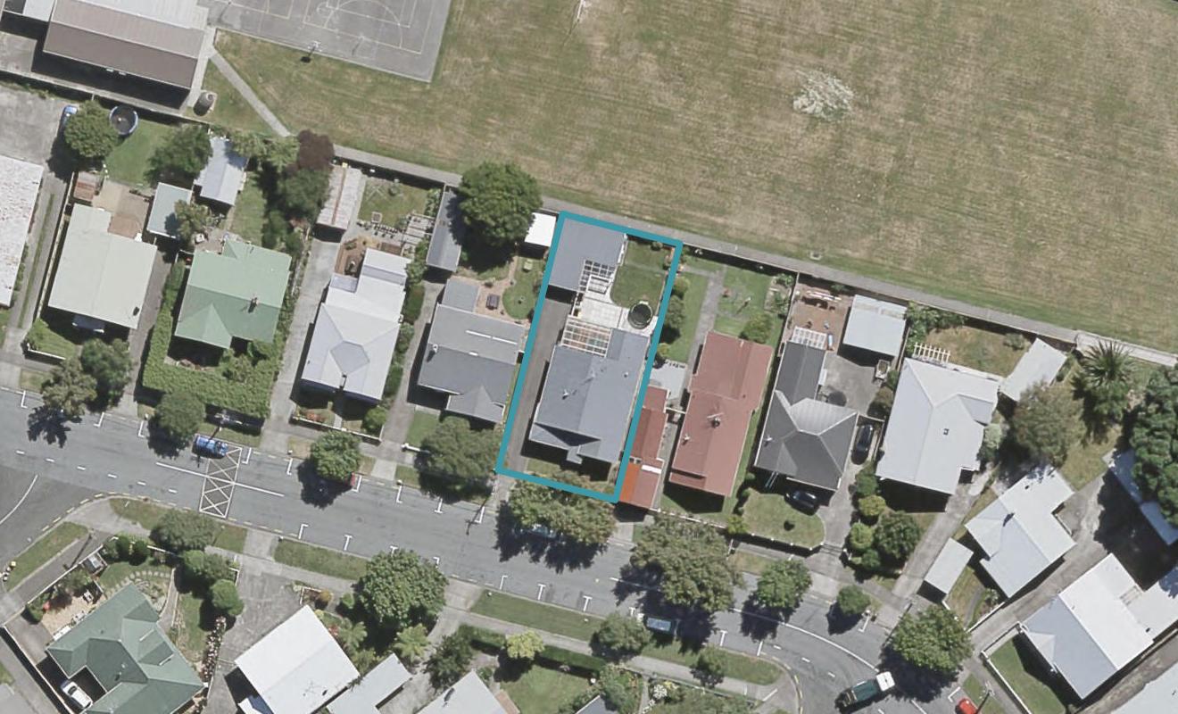 33 Te Mome Road, Alicetown, Lower Hutt - Carousel 1