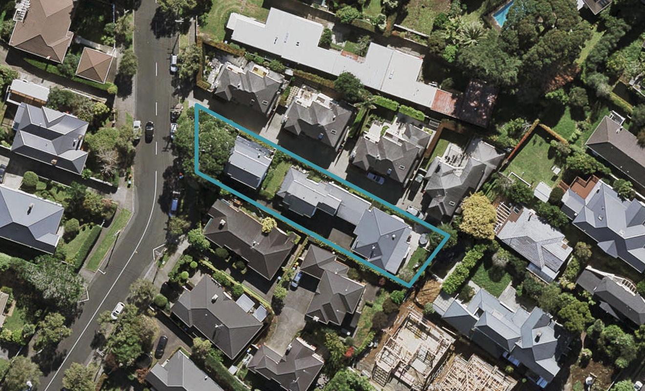2/32 Armadale Road, Remuera, Auckland - Carousel 1