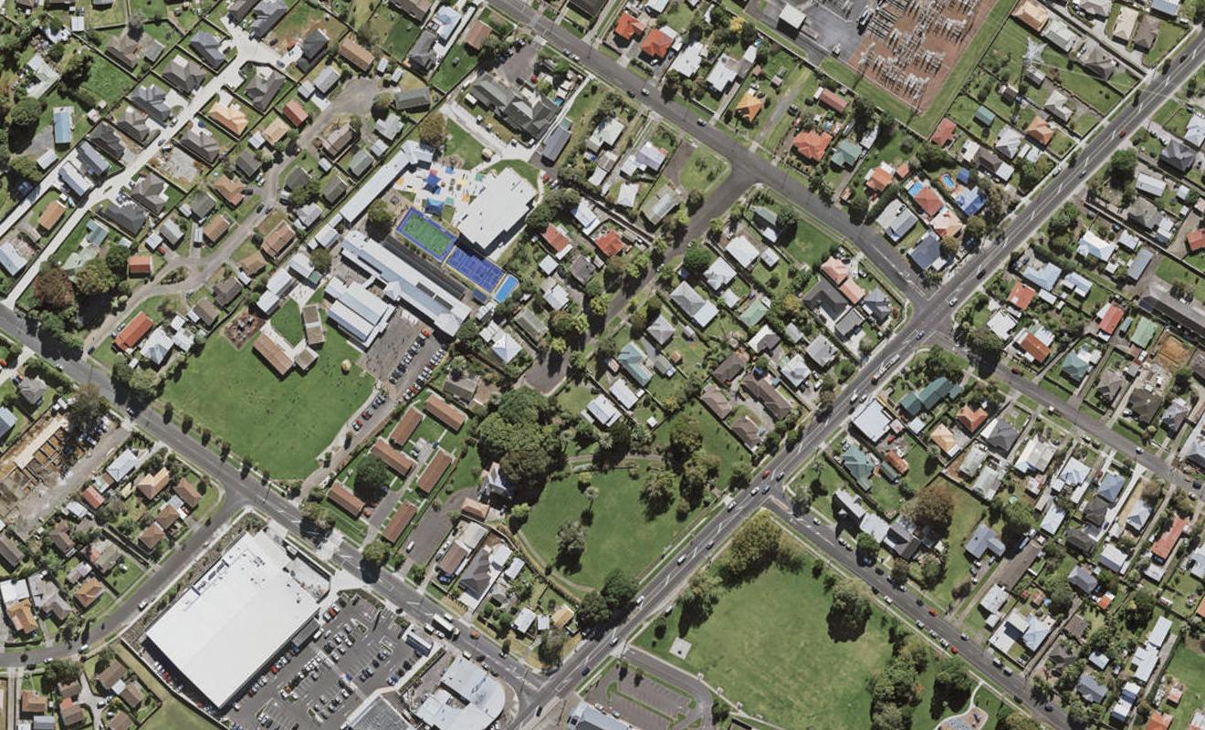 14 William Street, Mangere East, Auckland - Carousel 1