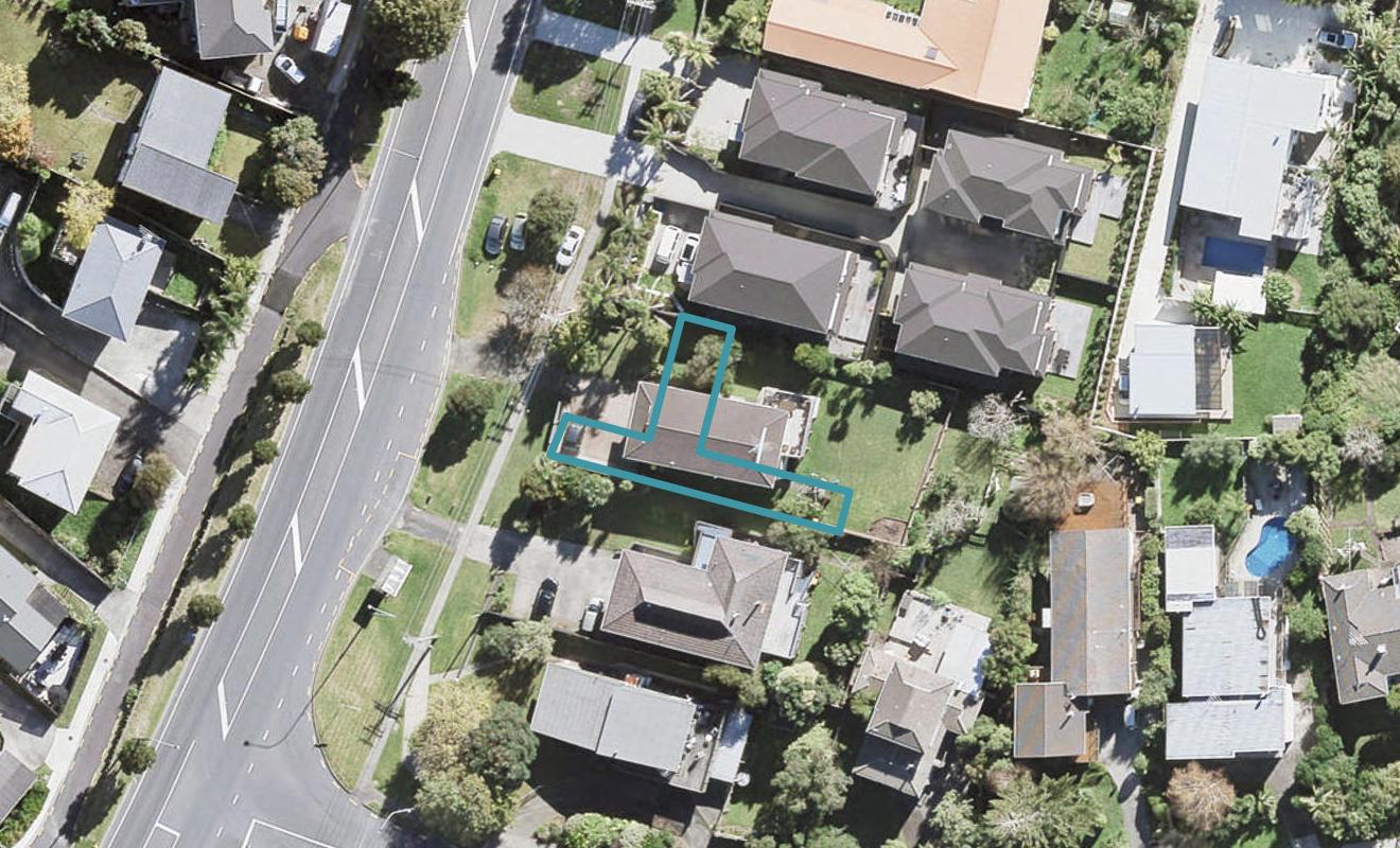 789B East Coast Road, Northcross, Auckland - Carousel 1