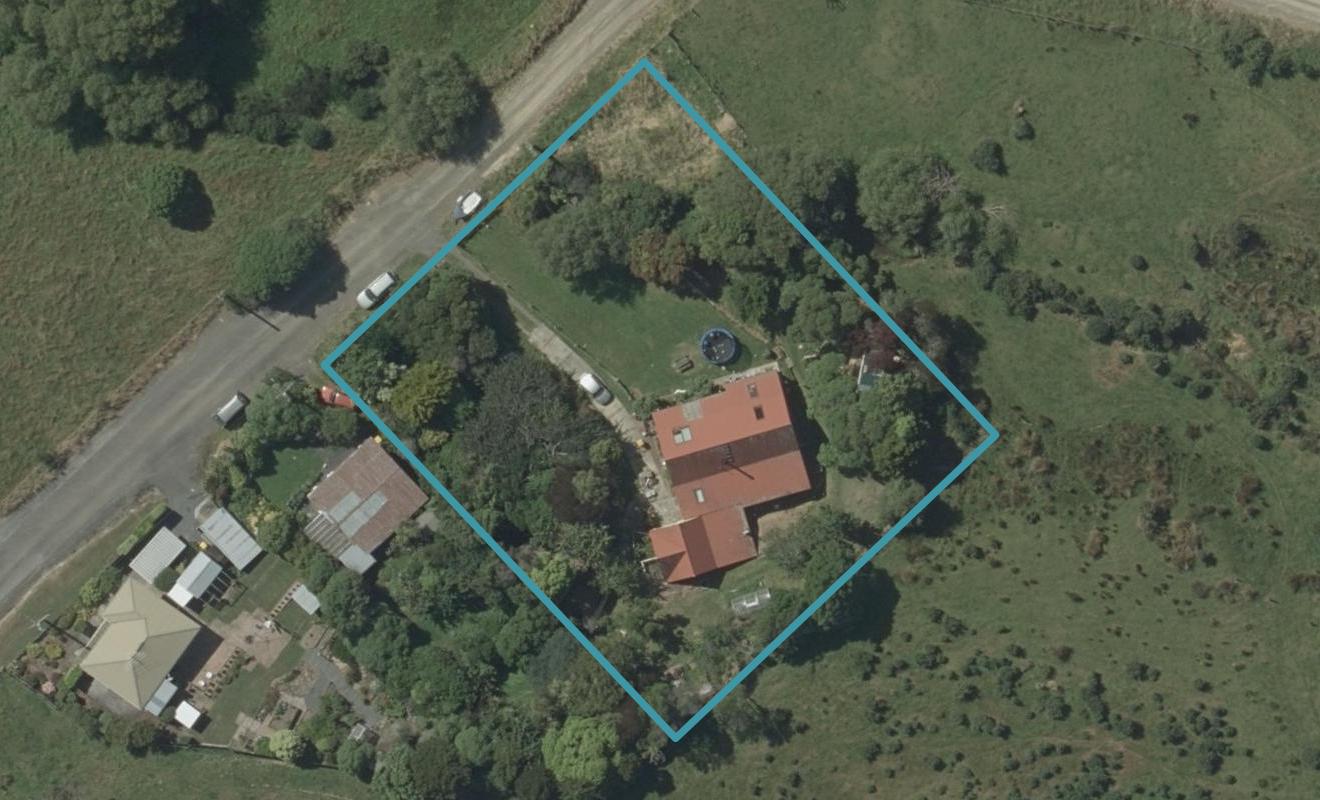 21 McTaggart Street, Company Bay, Dunedin - Carousel 1